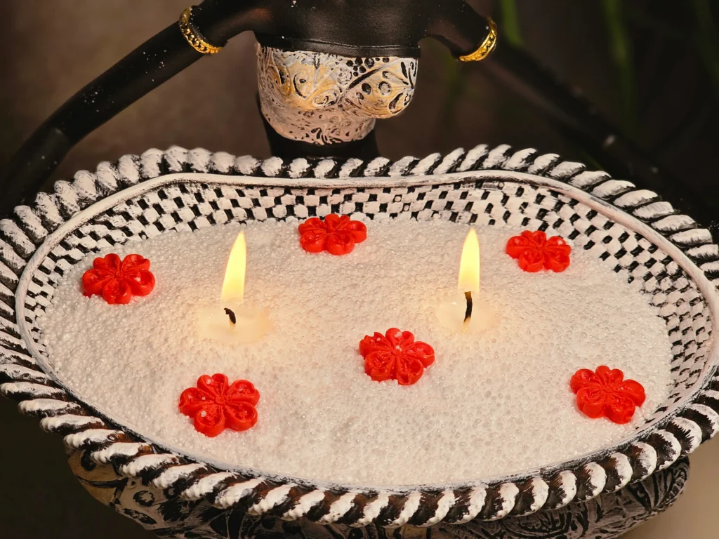 Loovad ideed puruküünla ehk pulberküünla kasutamiseks – lihtne viis luua isikupärane küünal powder sand candle